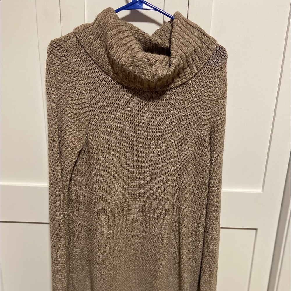 Long sweater turtle neck